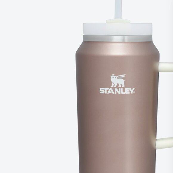Stanley The Quencher H2.0 FlowState™ Tumbler | 64 OZ - Picture 2 of 13